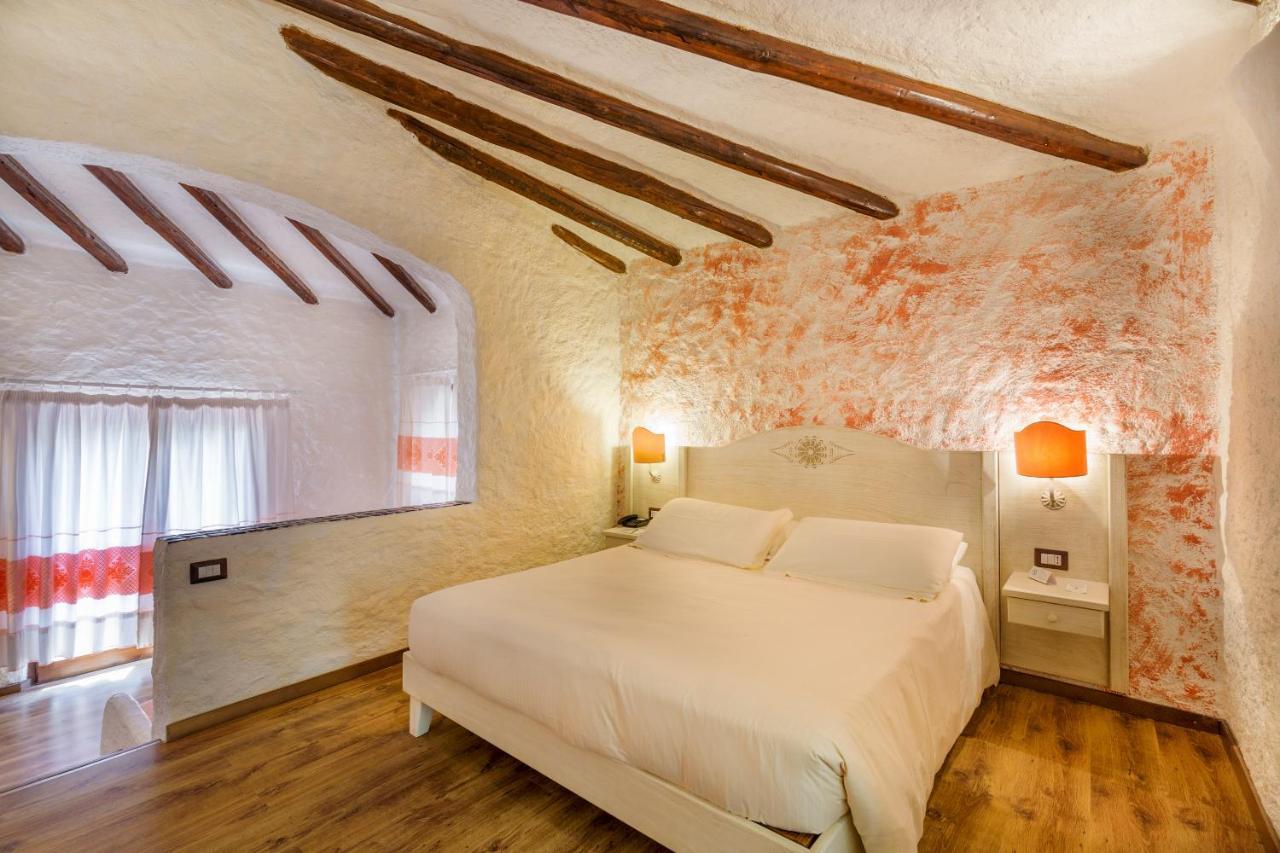 Hotel Don Diego Porto San Paolo  Esterno foto